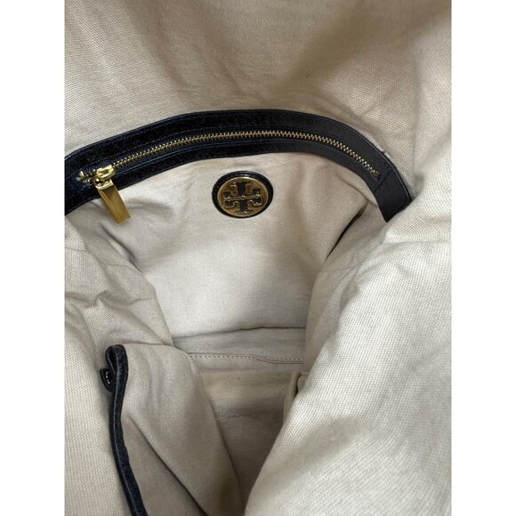 Tory Burch Black Leather Fold-Over Adjustable Strap Gold Tone Logo Crossbody Bag - Picture 15 of 16